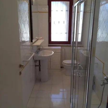 The House On The * ジャルディーニ・ナクソス