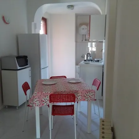 The House On The * Giardini-Naxos